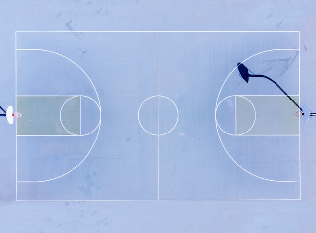 Les dimensions d'un terrain de basket ball : tout ce que vous devez savoir